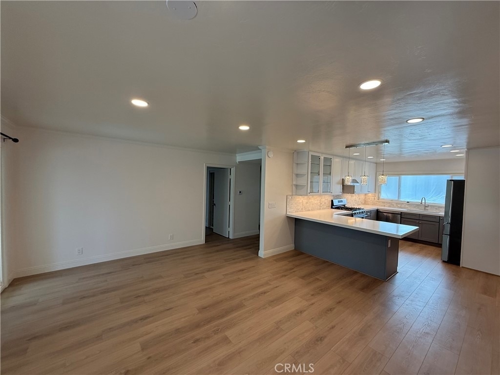 5621 Kenwood - Photo 3