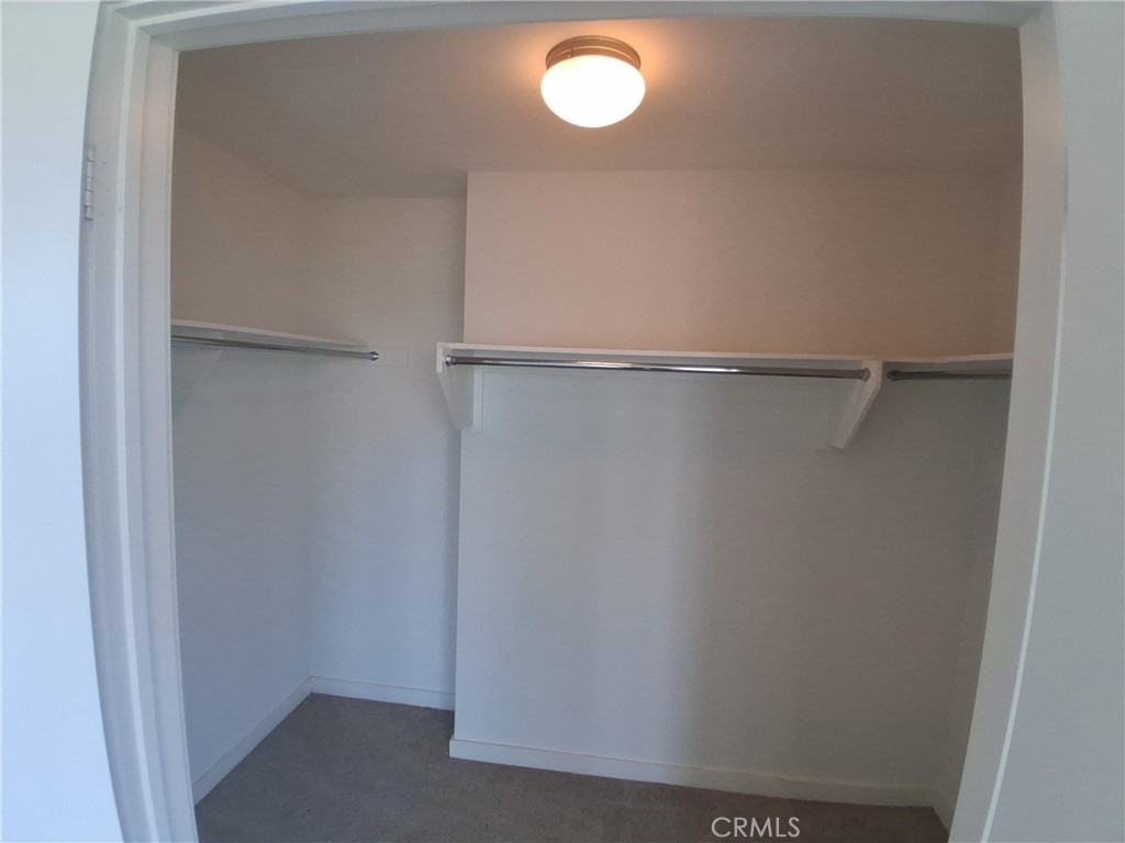 400 W Ocean Boulevard - Photo 18