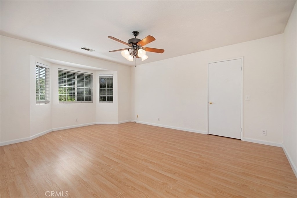 24392 Kingston Court - Photo 20
