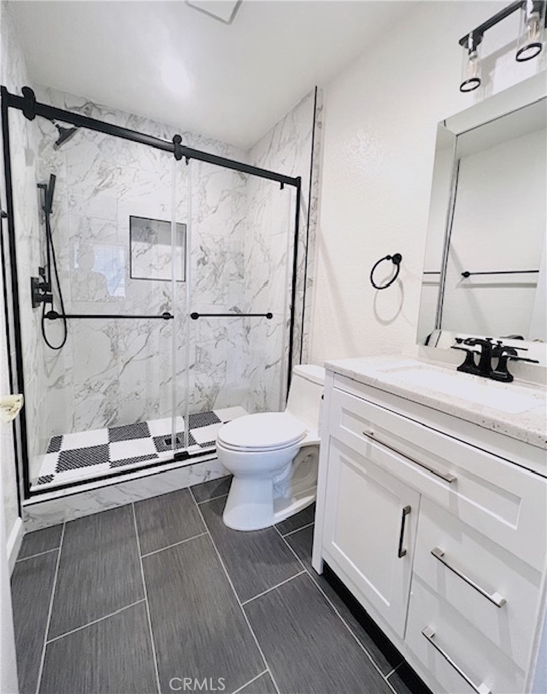 24392 Kingston Court - Photo 19