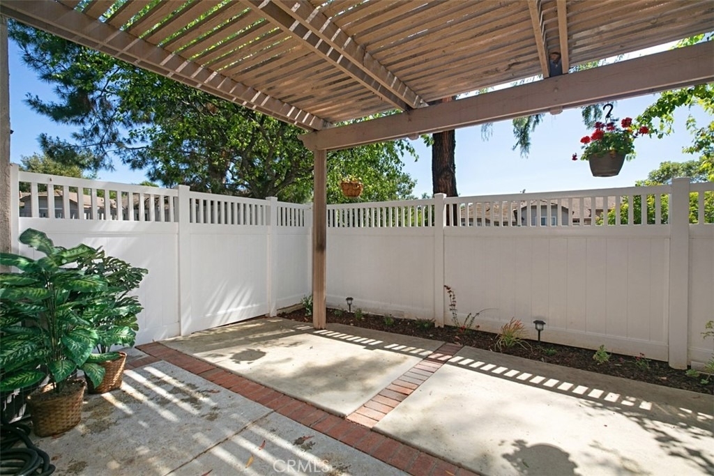 24392 Kingston Court - Photo 25