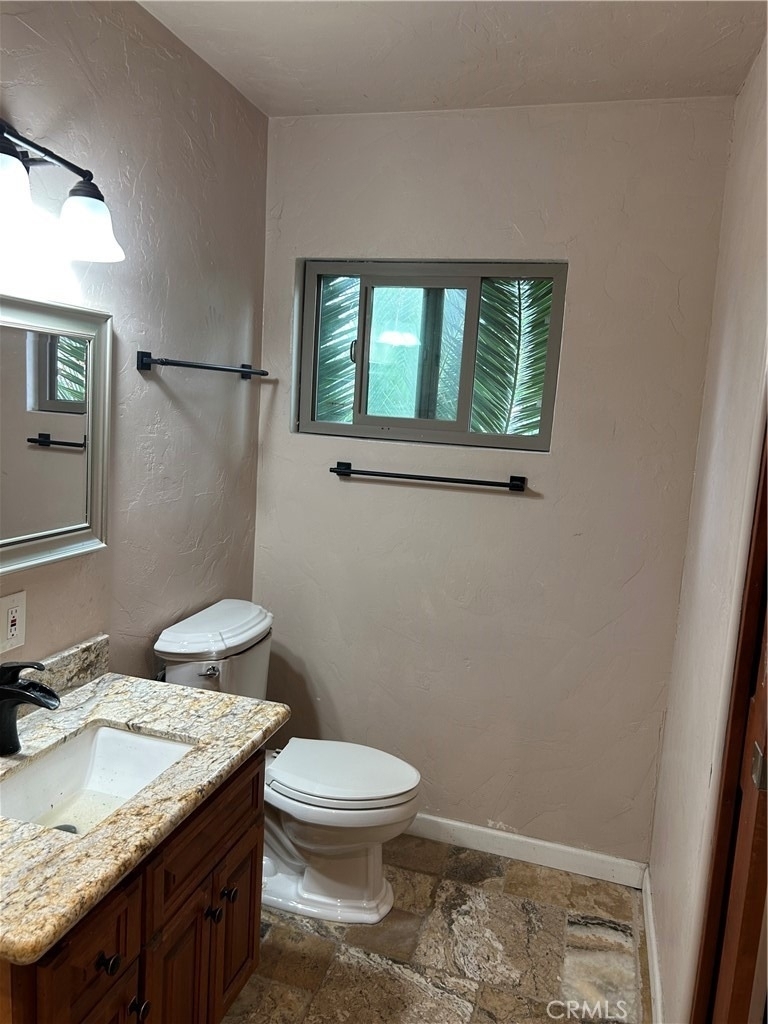3643 Brockton Avenue - Photo 5