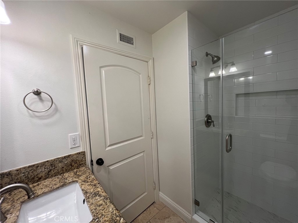 25281 Parthenon Avenue - Photo 18