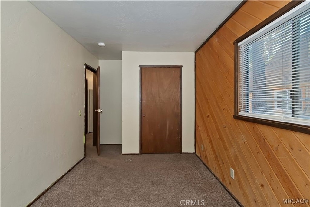 949 Pine - Photo 4