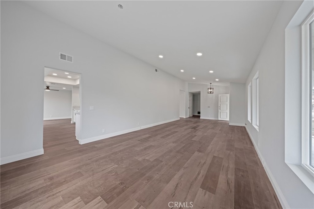 1624 Cordova Avenue - Photo 5