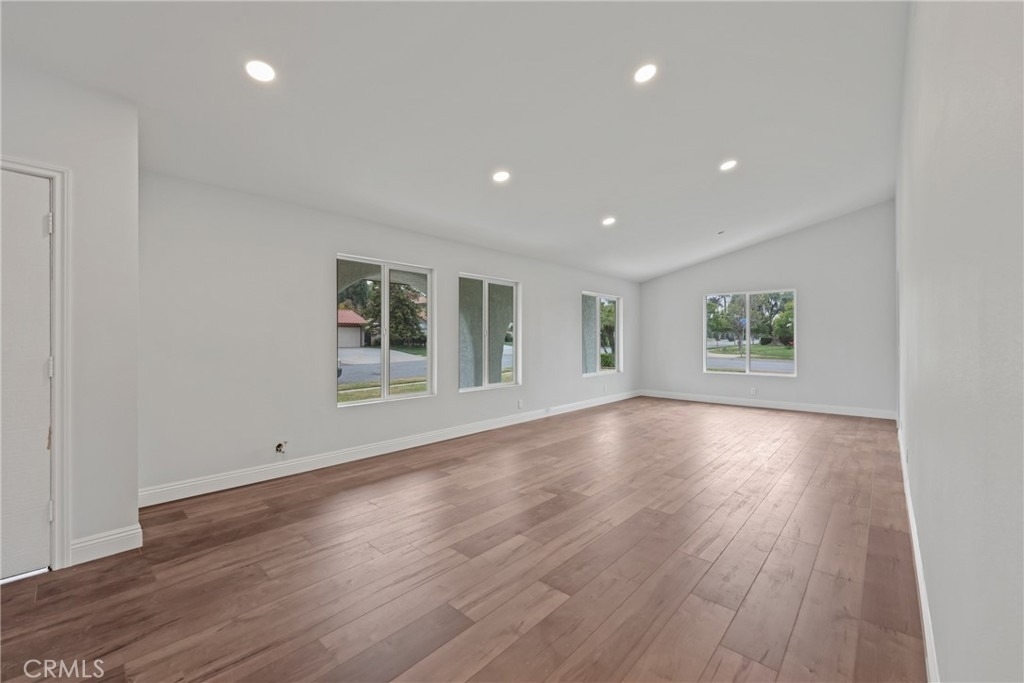 1624 Cordova Avenue - Photo 6