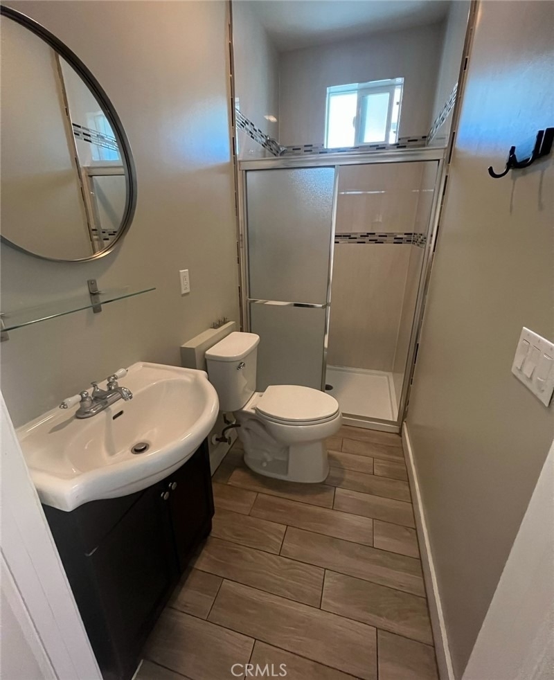 1224 W 35th Street - Photo 2
