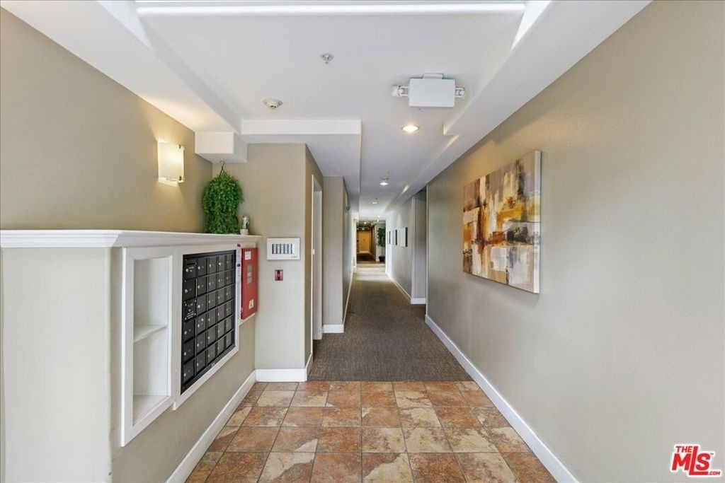 11115 Acama Street - Photo 2