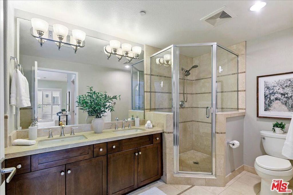 11115 Acama Street - Photo 32