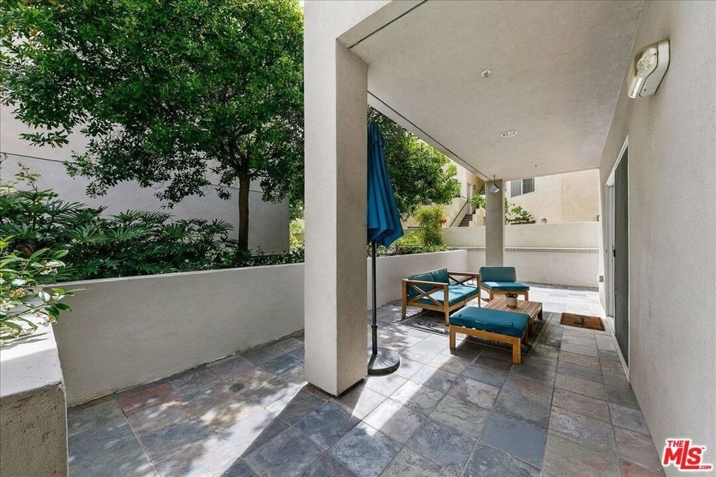 11115 Acama Street - Photo 17