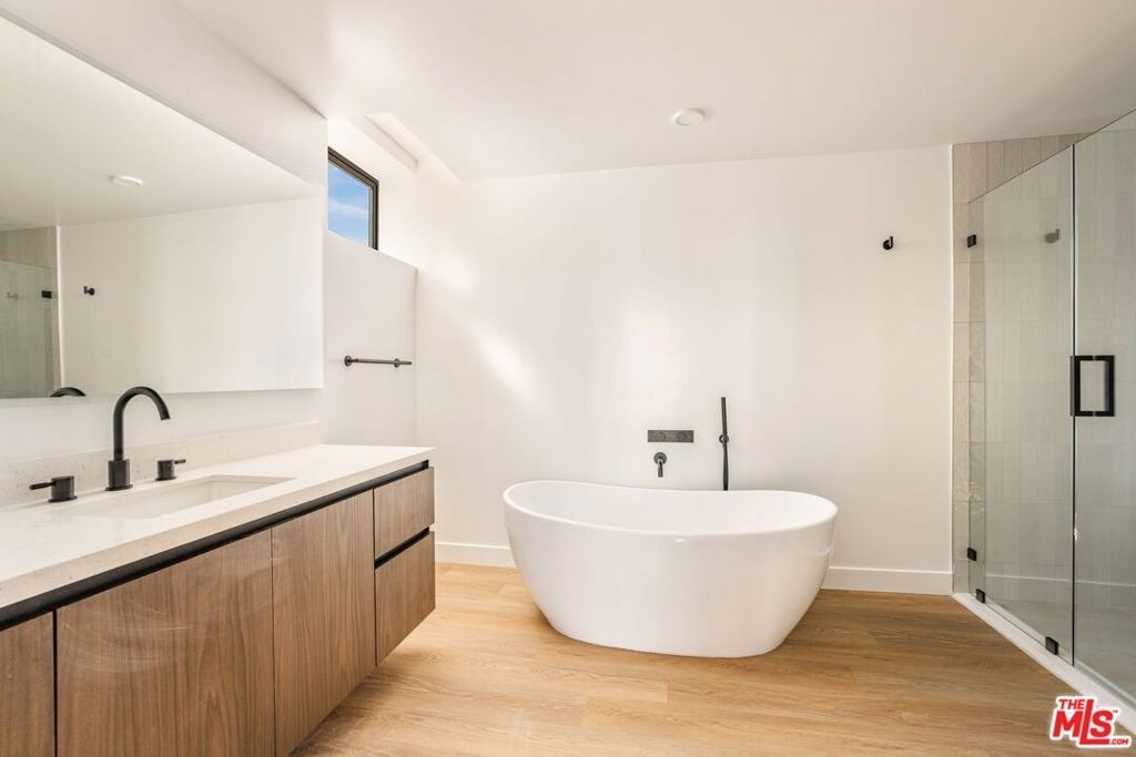 2361 Fox Hills Drive - Photo 13