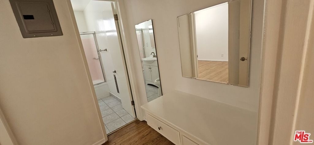 1227 S Holt Avenue - Photo 14