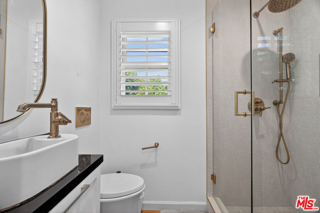 462 Warner Avenue - Photo 35