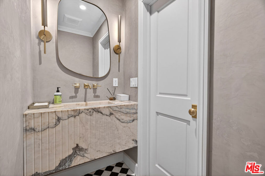 462 Warner Avenue - Photo 50
