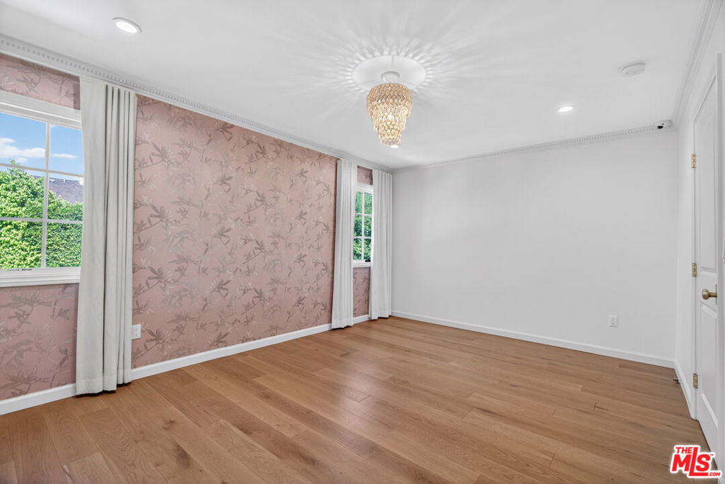 462 Warner Avenue - Photo 37