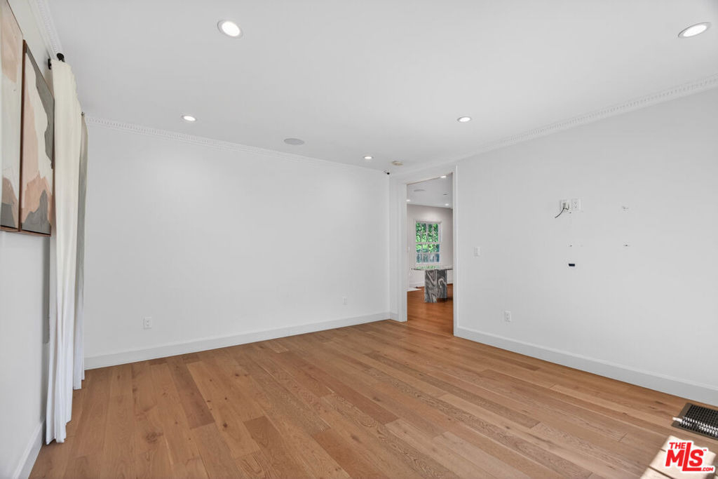 462 Warner Avenue - Photo 29