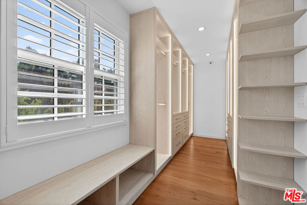 462 Warner Avenue - Photo 42