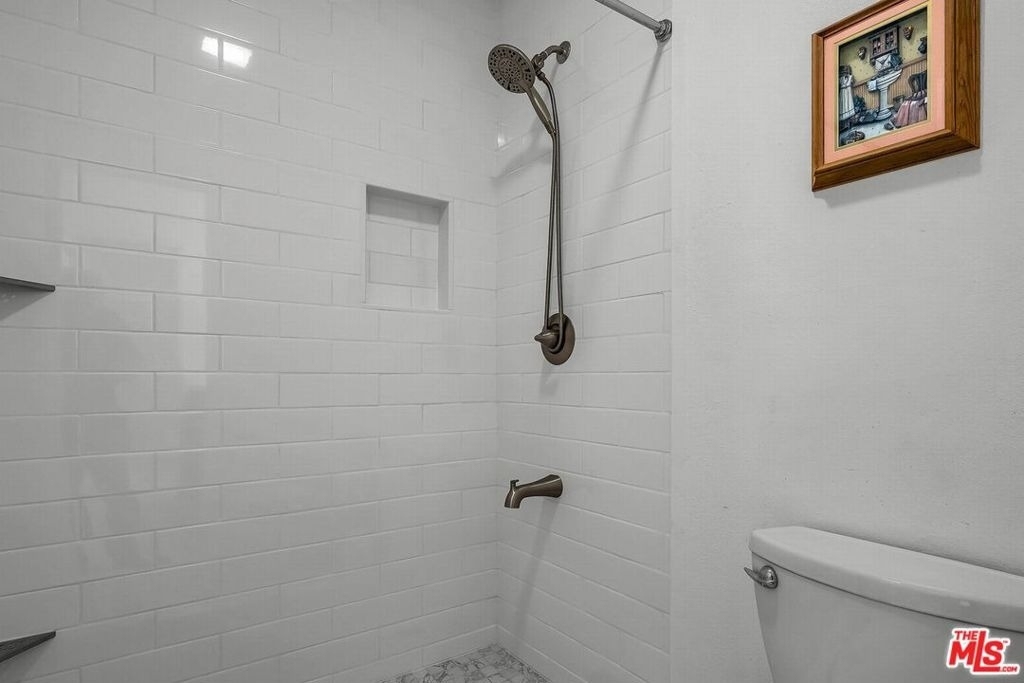 941 W Carson Street - Photo 8
