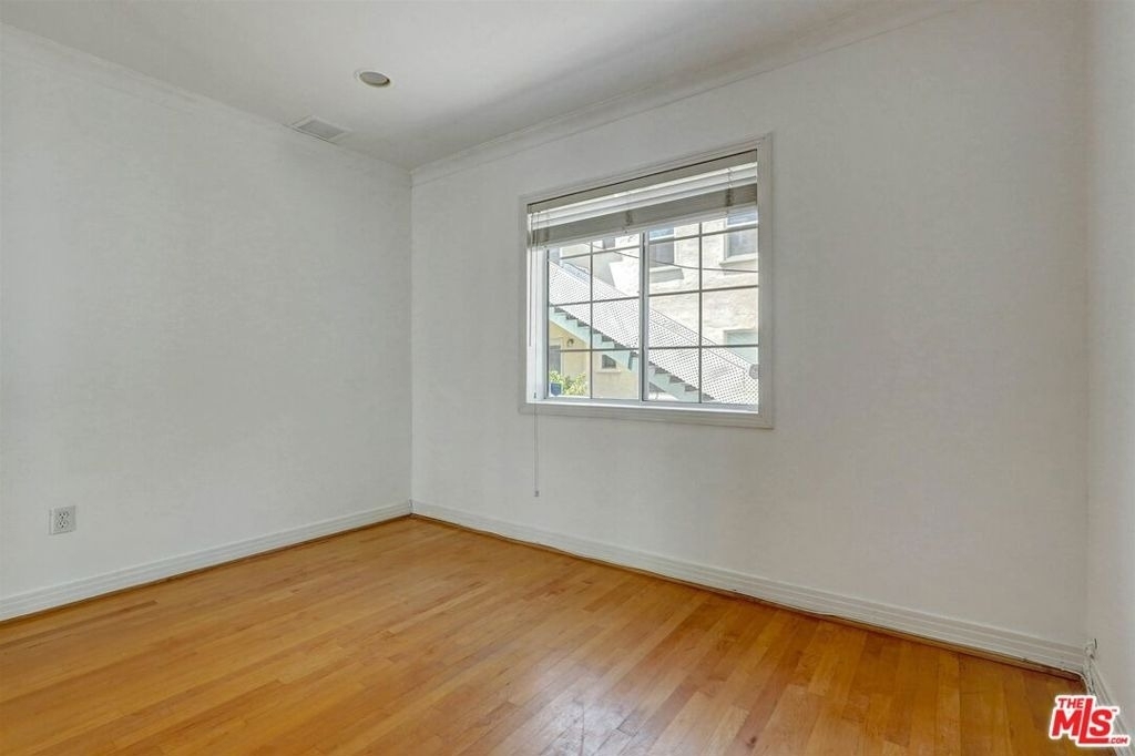 456 1/2 Smithwood Drive - Photo 18