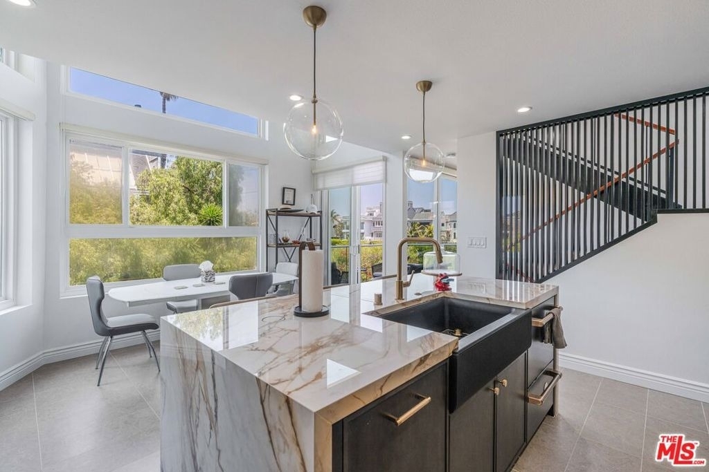 30 Reef Street - Photo 18