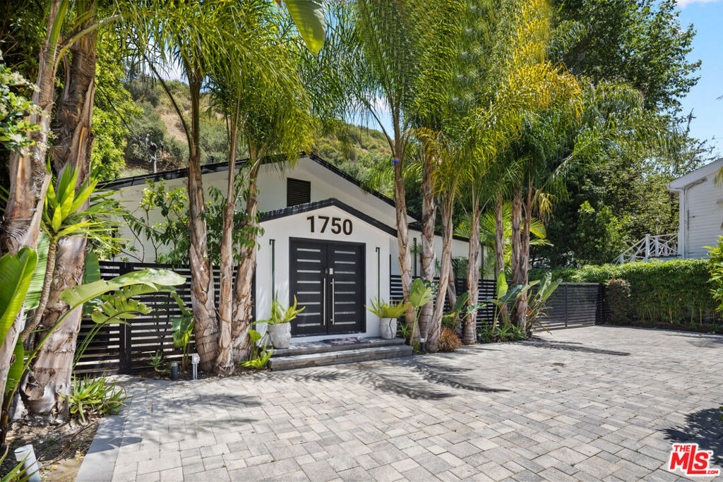 1750 N Beverly Glen Boulevard - Photo 33