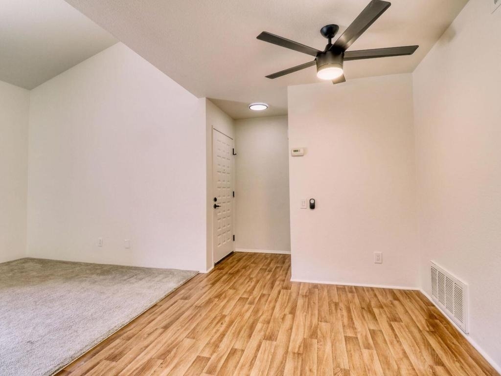 291 E Mel Avenue - Photo 5