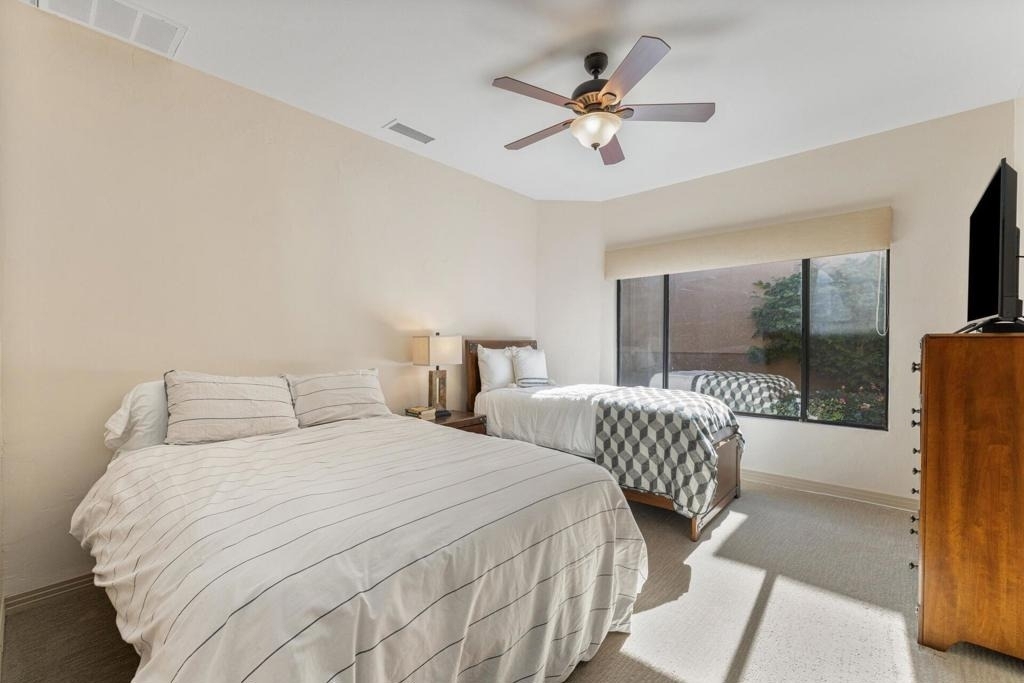 55764 Oak Tree - Photo 24