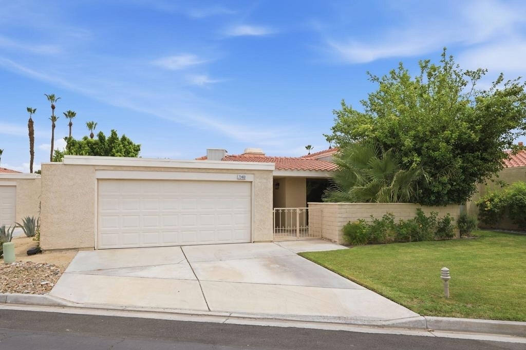 72460 Rodeo Way - Photo 1