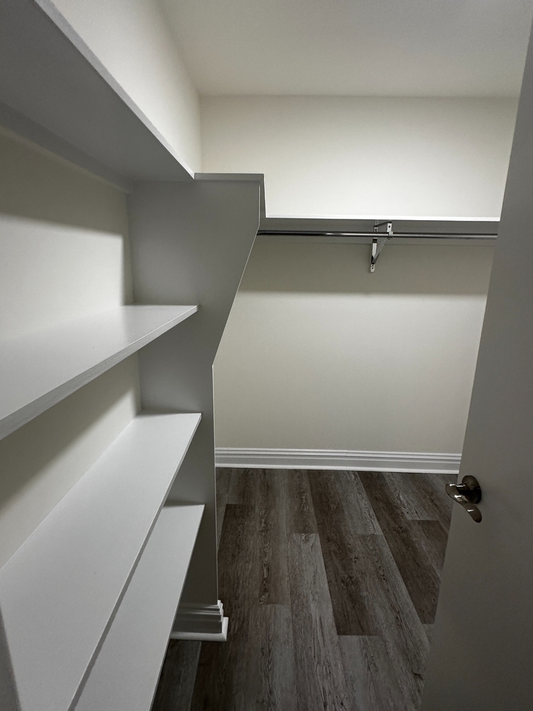 West 34th Street - Photo 6