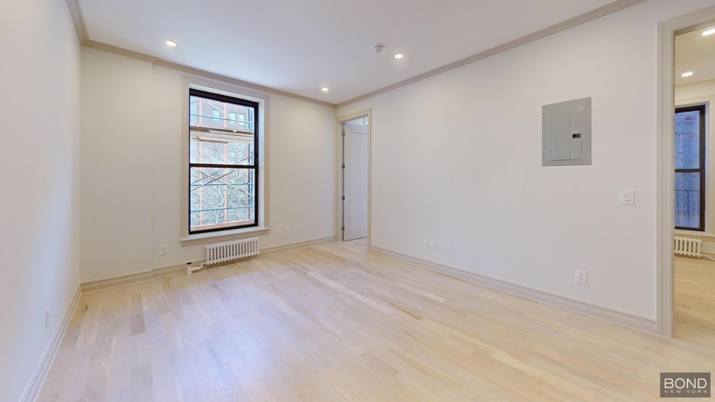 West 91st Street - Photo 5