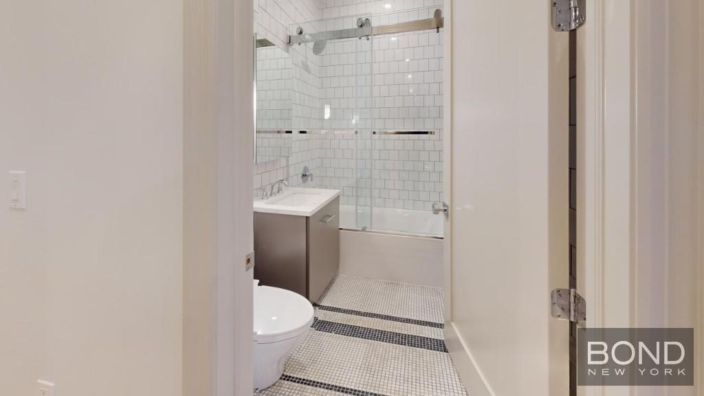 West 91st Street - Photo 8