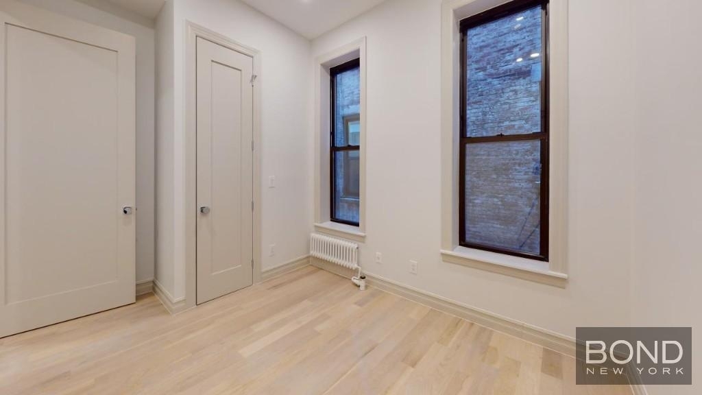 West 91st Street - Photo 11