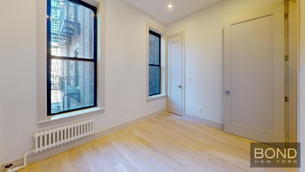 West 91st Street - Photo 10