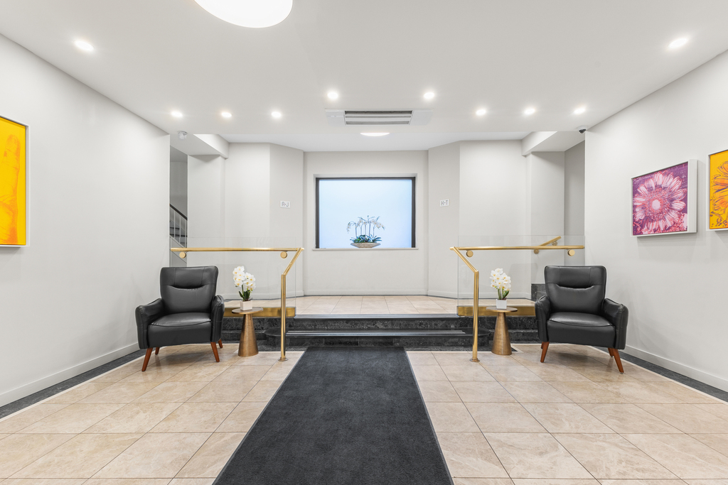 360 W 55th St - Photo 7