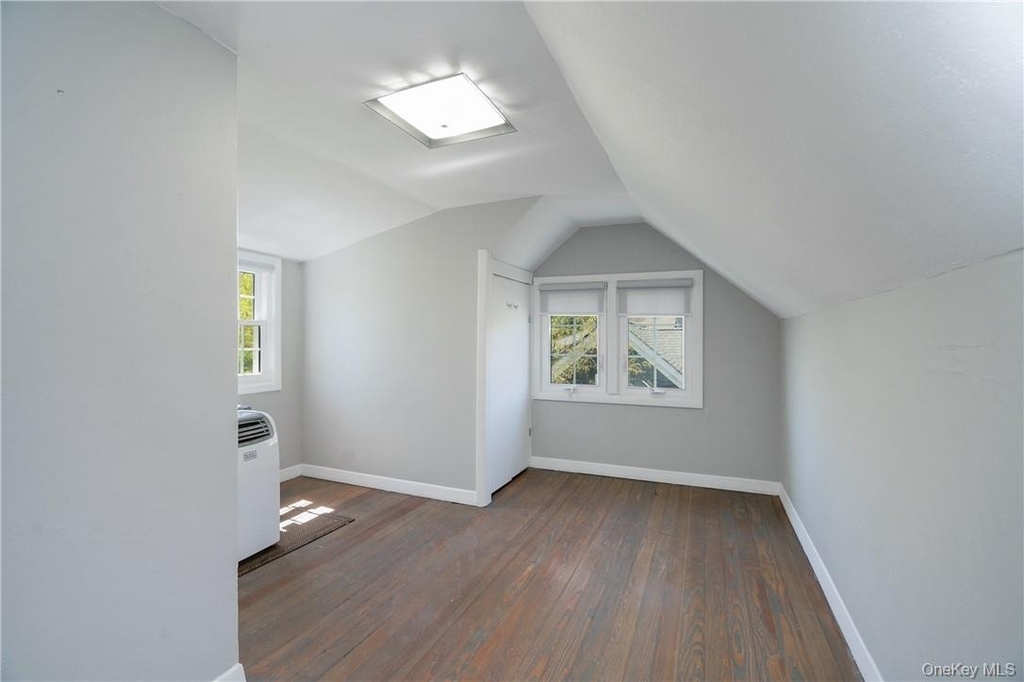79 Edgewood Avenue - Photo 14