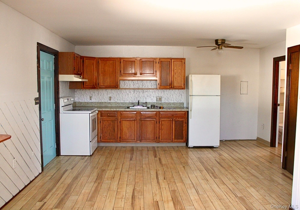 505 State Route 208 - Photo 2