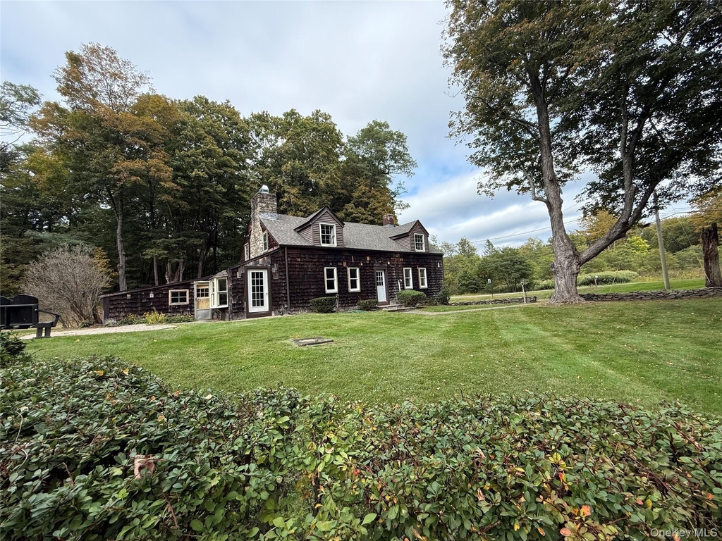 241 White Bridge Road - Photo 0