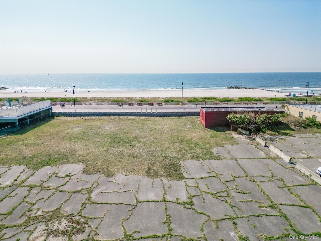 325 Shore Road - Photo 13