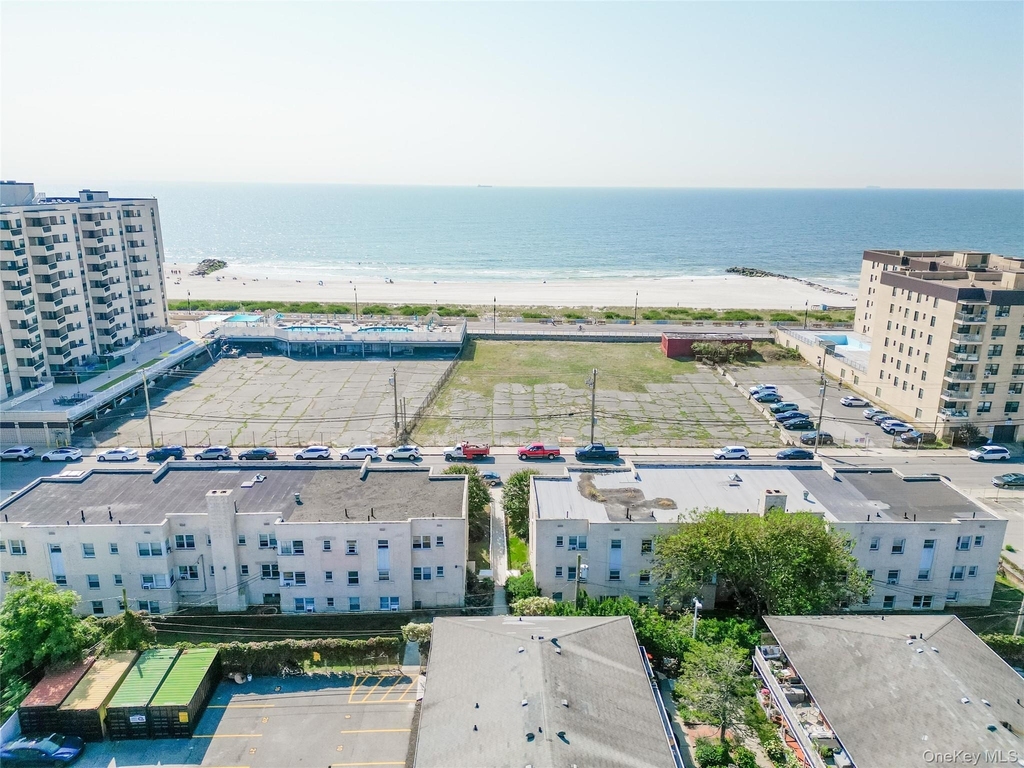 325 Shore Road - Photo 11