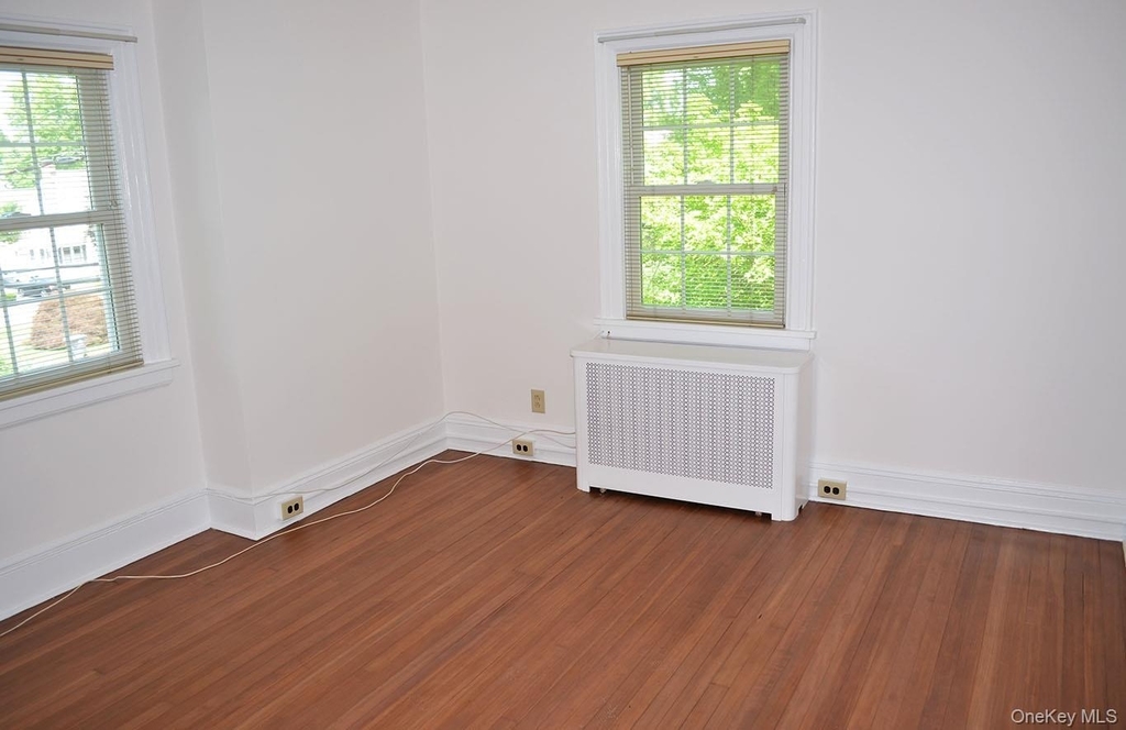 53 Ogden Avenue - Photo 12