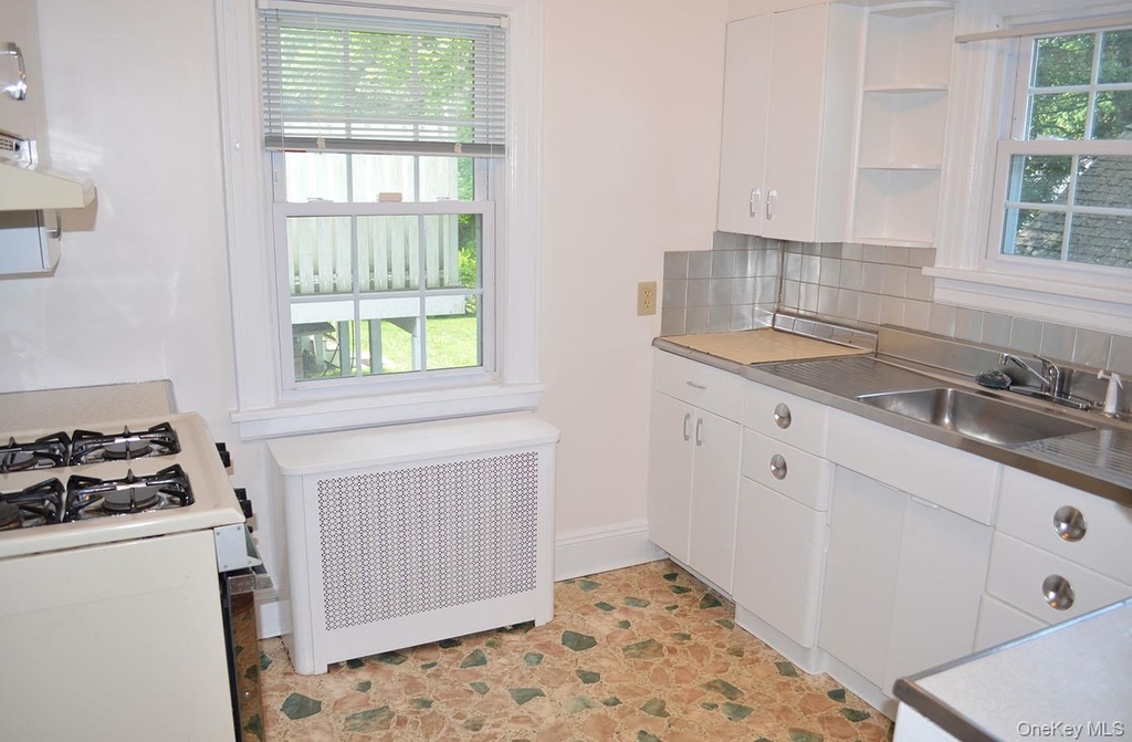 53 Ogden Avenue - Photo 7