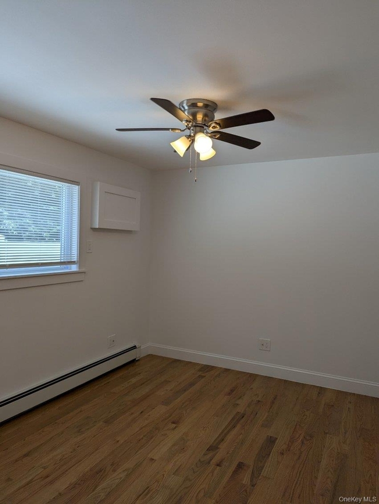 1737 N Gardiner Drive - Photo 2