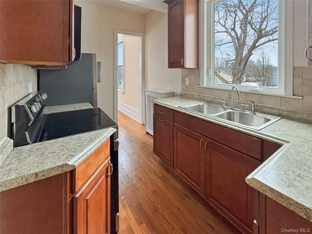 3604 Lexington Avenue - Photo 2