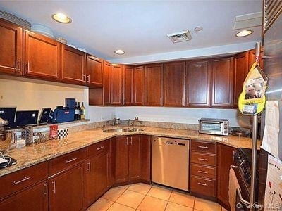 100 Cuttermill Road - Photo 7