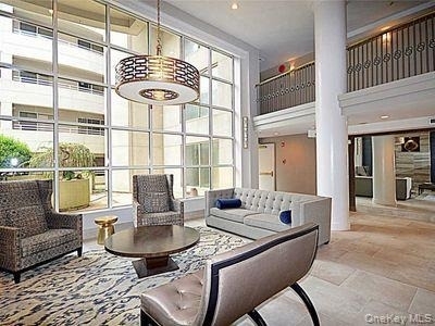 100 Cuttermill Road - Photo 3
