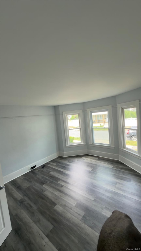 21 Hoffman Avenue - Photo 2