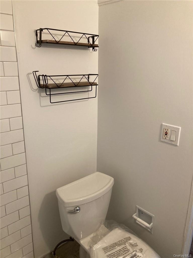 127 N Riverside Avenue - Photo 4