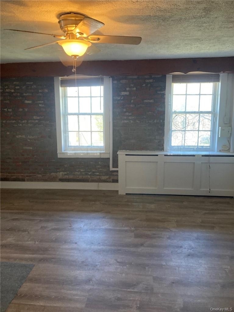 127 N Riverside Avenue - Photo 6