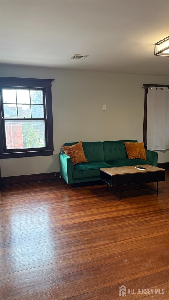 25 Mountain Avenue - Photo 10
