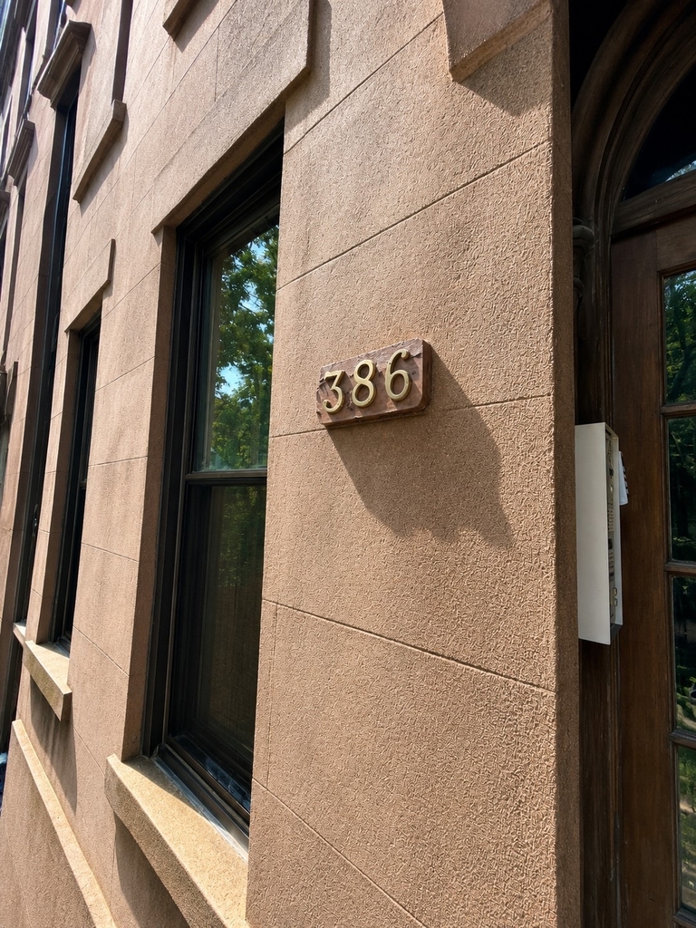 386 Sackett Street - Photo 1